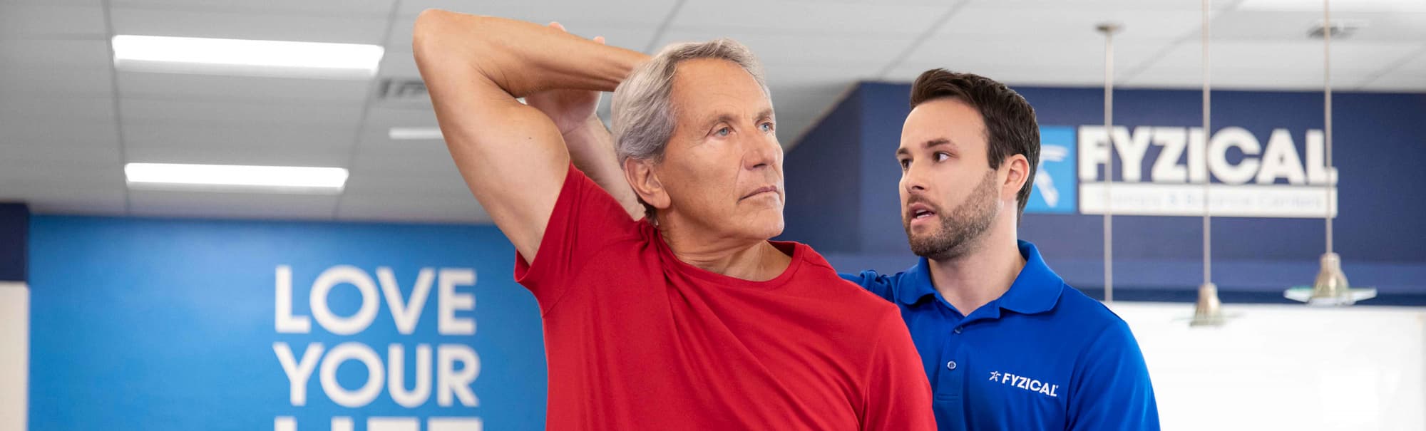 Patient receiving individualized movement guidance from a physical therapist